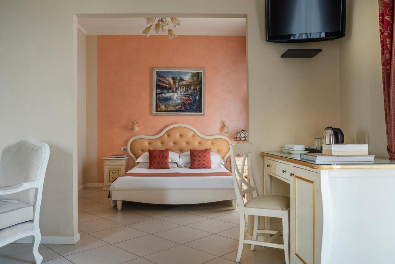 Hotel Mayer & Splendid - Wellness E Spa Desenzano del Garda Exterior photo